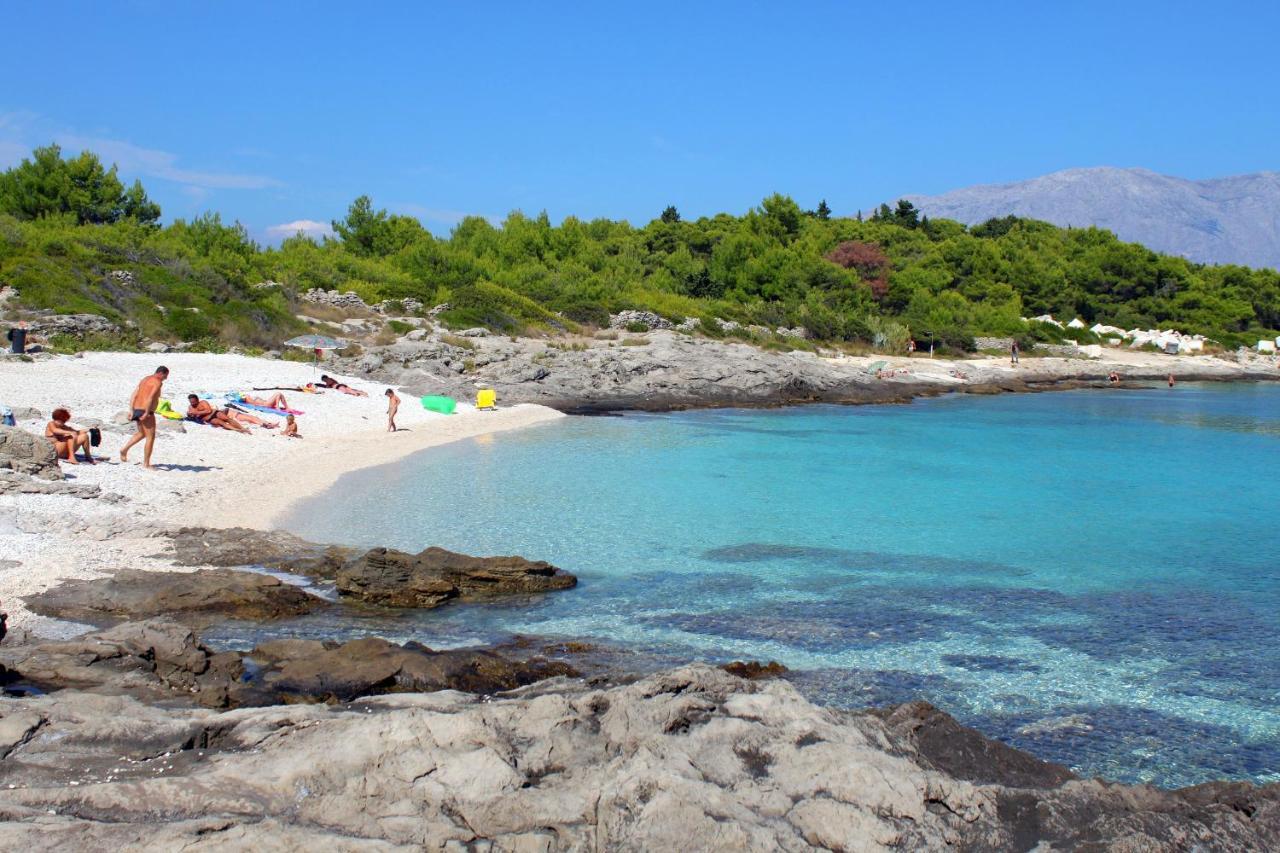 Apartments By The Sea Sumartin, Brac - 11658 외부 사진